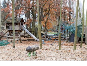 PLAYGROUND AT OAKFIELDS, WALLISWOOD